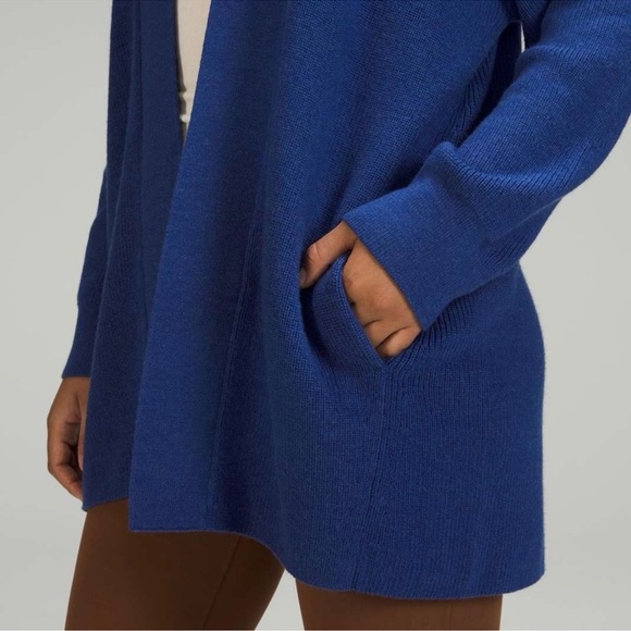 Lululemon Merino wool sweater size 10 - Picture 2 of 4